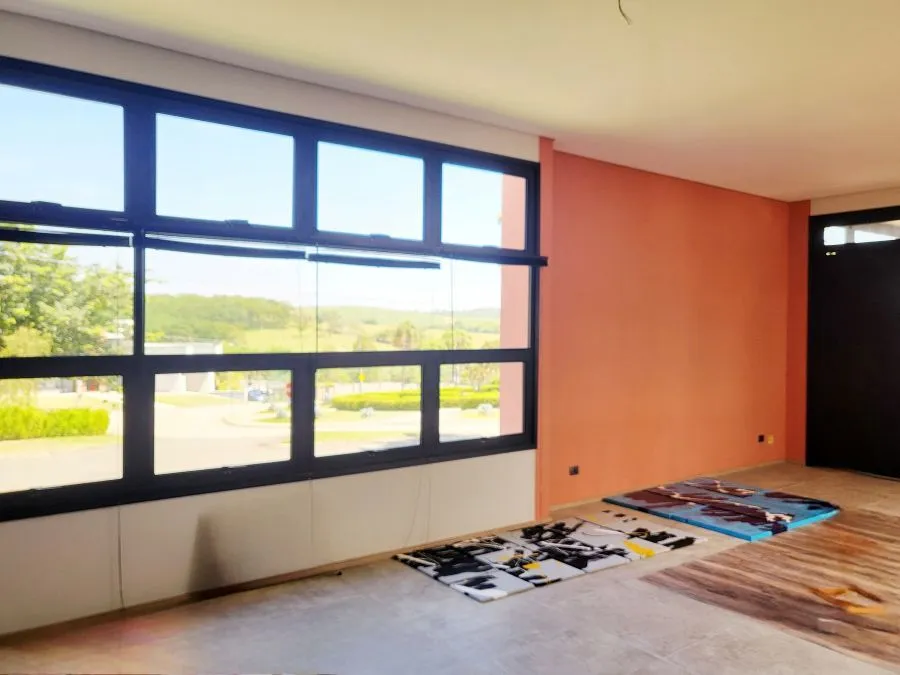 Imagem Casa recém construída em Itu, contendo 03 suítes.