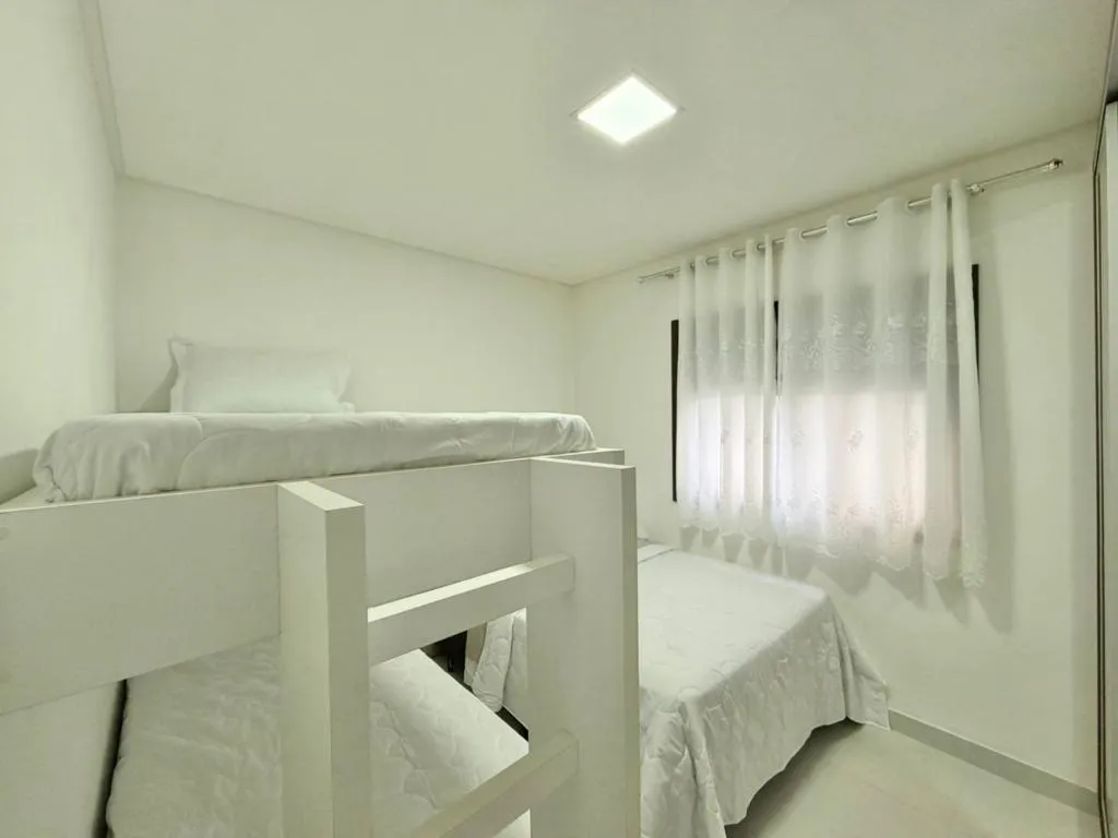 Imagem Apartamento 3 Dormitórios - Bairro Navegantes