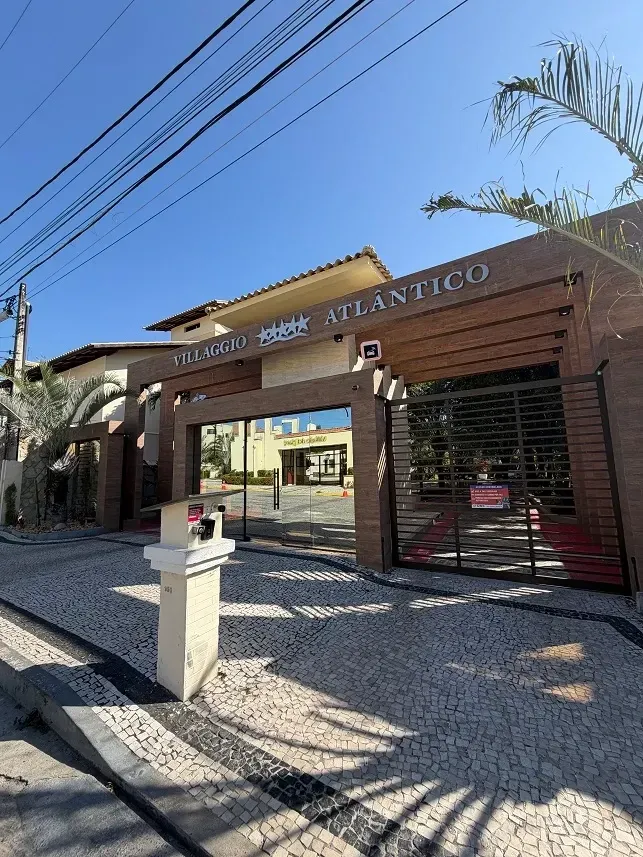Imagem Casa de Condomínio com 4 Quartos para Alugar, 420 m² em De Lourdes - Fortaleza