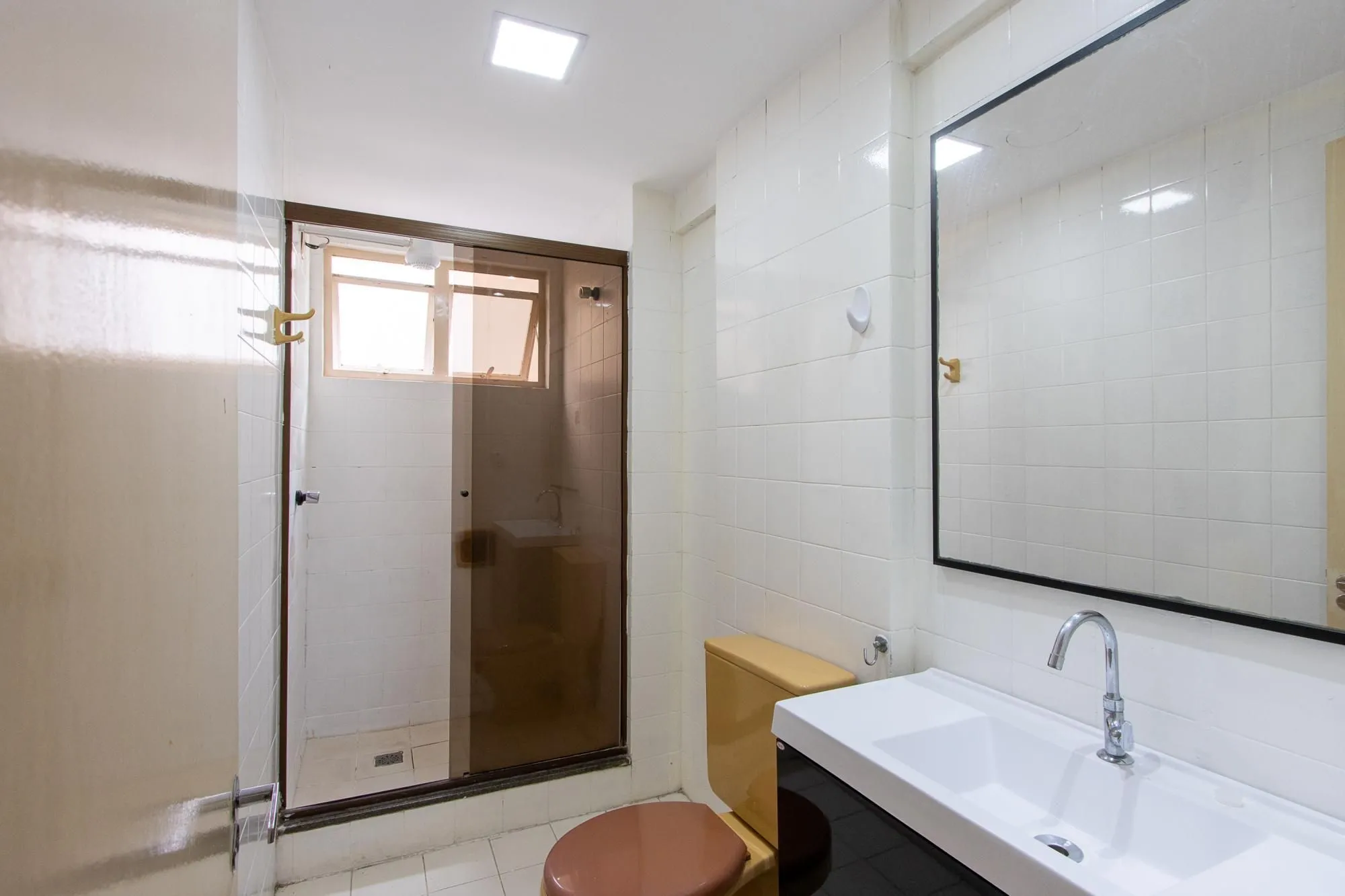 Imagem Apartamento 2 quartos, com 1 vaga escriturada - Bairro Tristeza