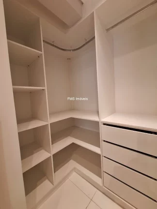 Imagem Apartamento para locação na Vila Nova Conceição com 1 suíte, 1 sala e 1 vaga