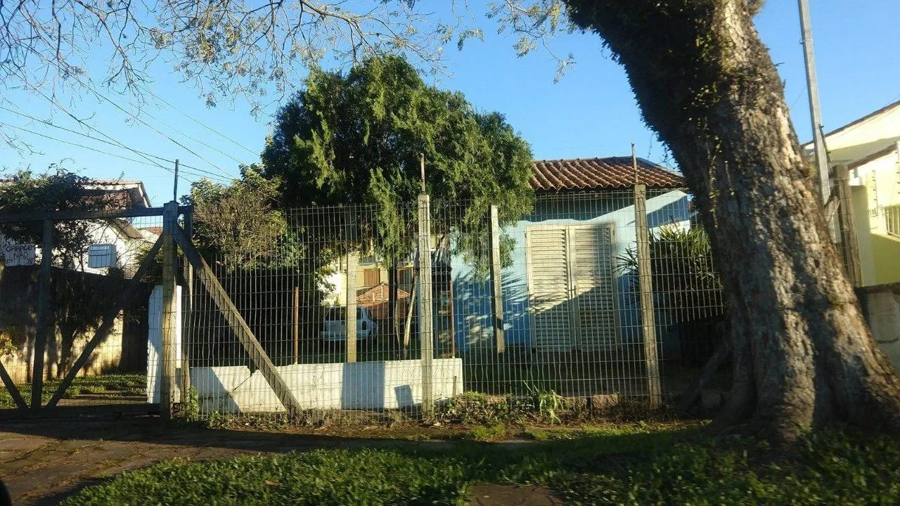 Imagem Terreno para Venda - 396m², 0 dormitórios, Camaquã, Porto Alegre