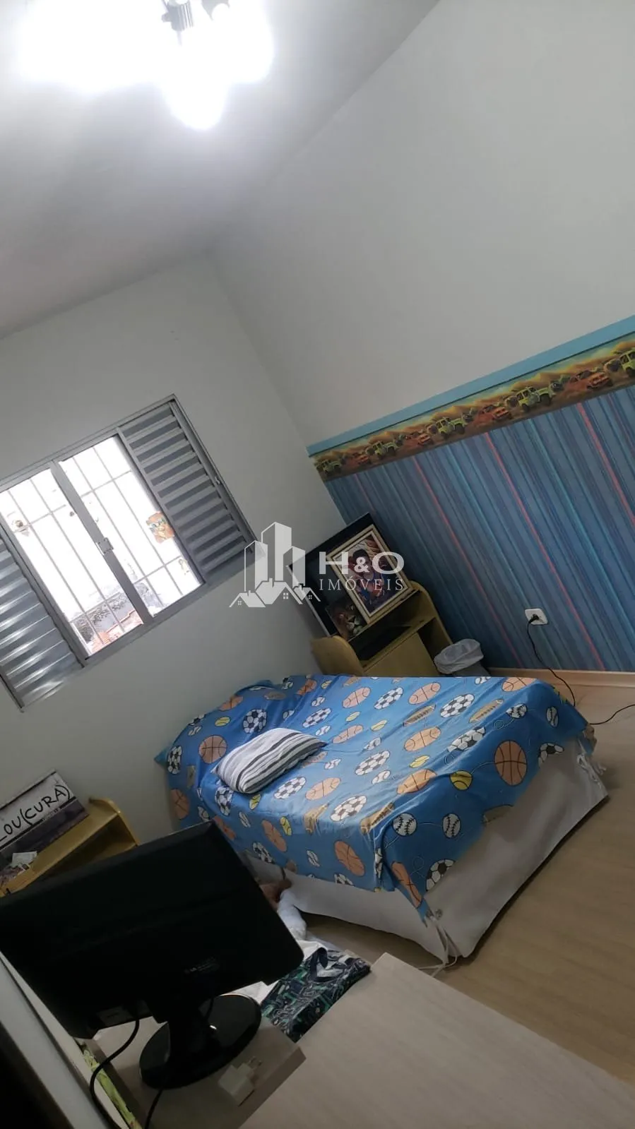 Imagem Sobrado à Venda - Próximo ao Metrô Guilhermina | Rua Tranquila | 142m² | 3 Dormitórios