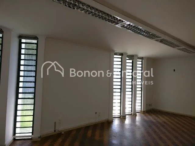 Imagem Casa Comercial - Venda e Locação - Nova Campinas!
