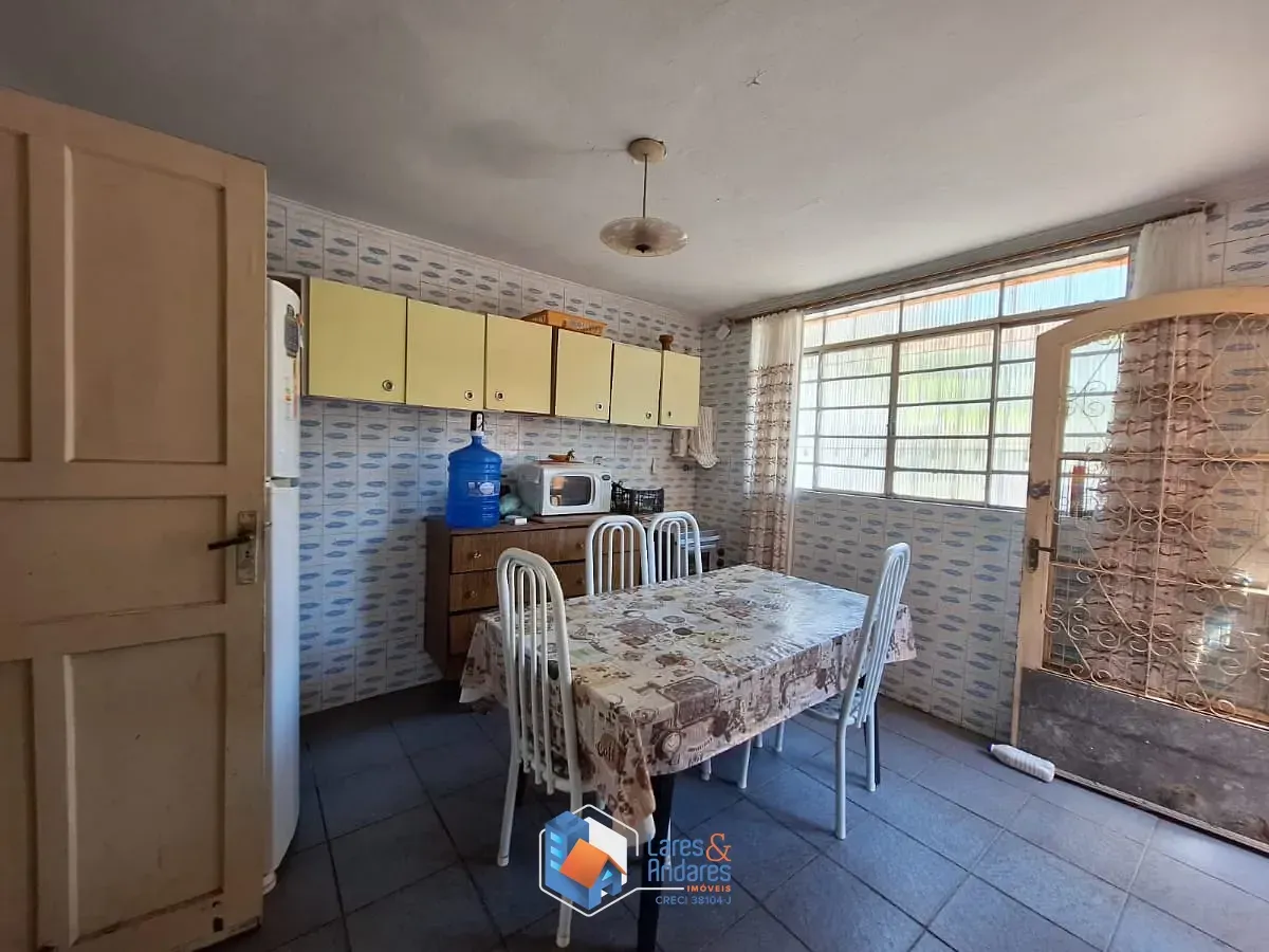 Imagem Casa para venda em Vila Santa Maria com 3 quartos, sendo 1 suíte, 118m²