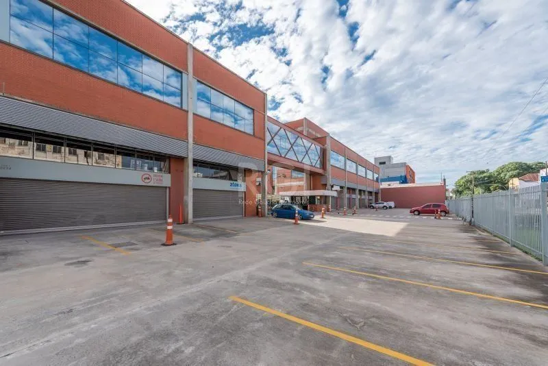 Imagem MÁFFER IMÓVEIS ALUGA - DEPÓSITO / PAVILHÃO 112m² Floresta | Porto Alegre/RS