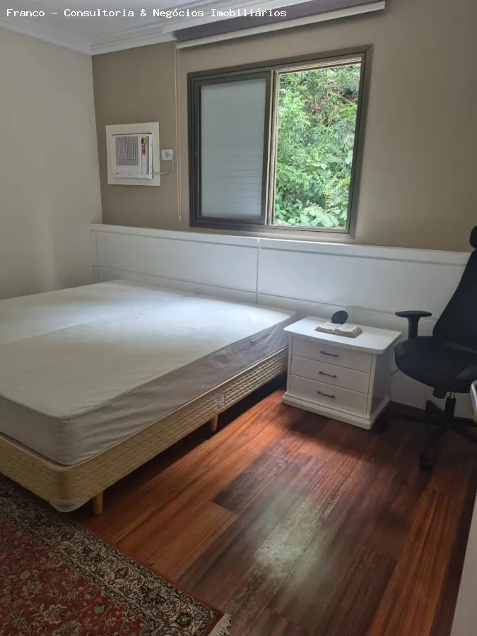 Imagem Apartamento para Venda em Guarujá, Pitangueiras, 5 dormitórios, 2 suítes, 4 banheiros, 2 vagas