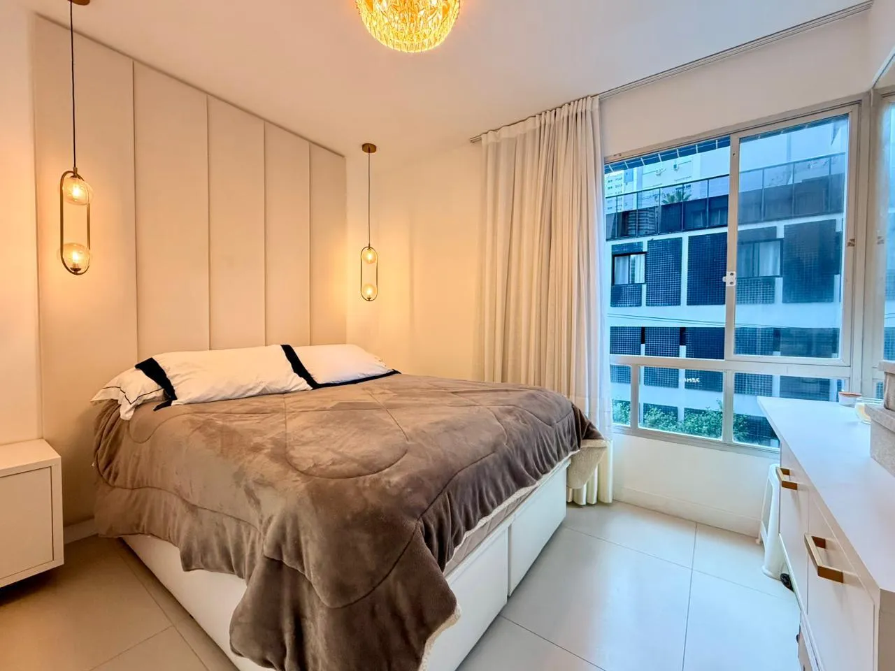 Imagem Apartamento com vista para o mar à venda com 120m2 por R$ 2.300.000,00
