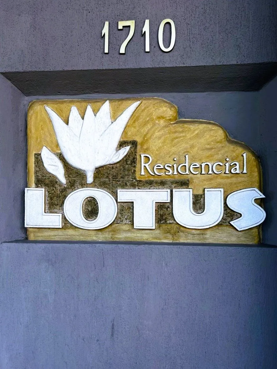 Imagem Excelente apartamento 2 dormitórios com duas vagas na Cidade Baixa
