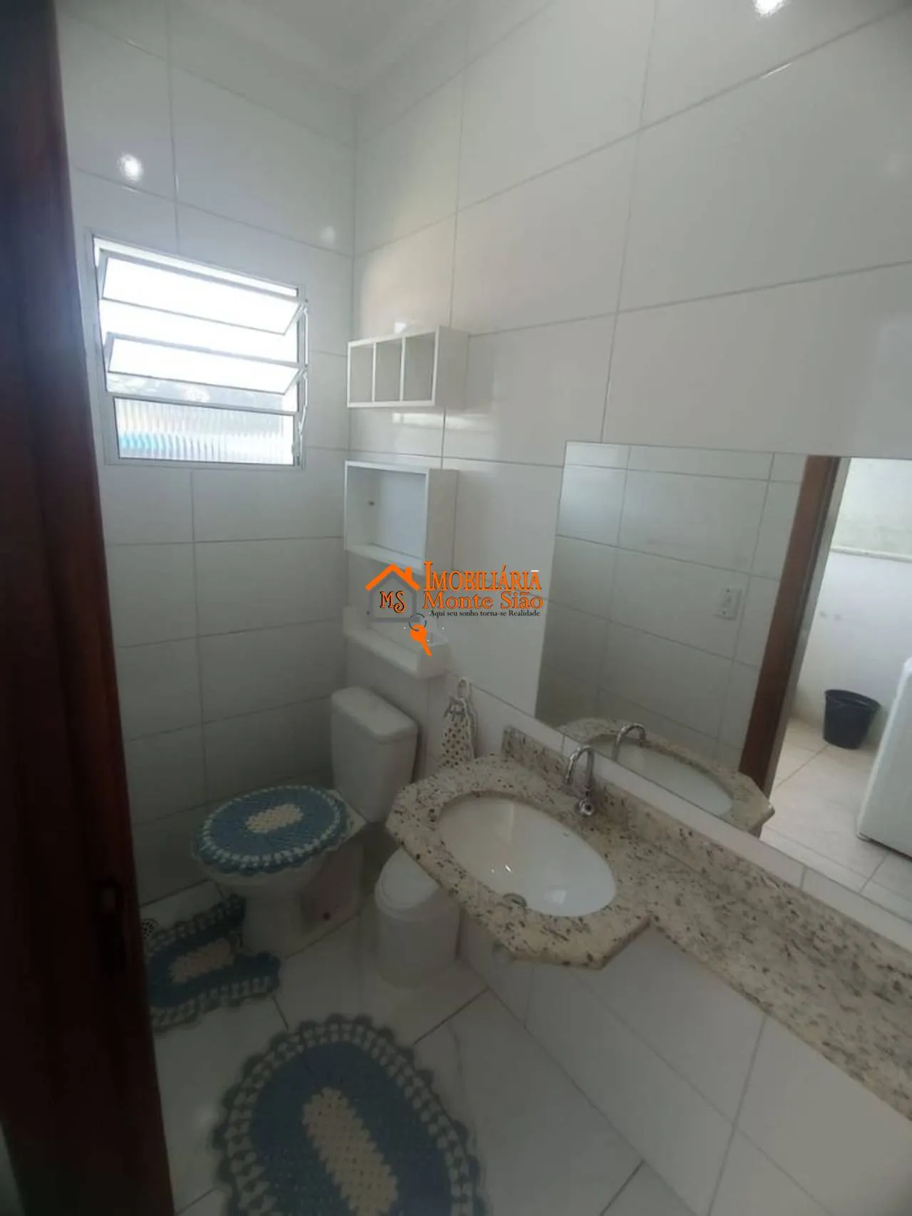 Imagem Sobrado com 2 dormitórios à venda, 100 m² por R$ 390.000,00 - O Pequeno Coração - Itaquaquecetuba/SP