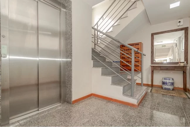 Imagem Apartamento para venda no bairro Menino Deus em Porto Alegre