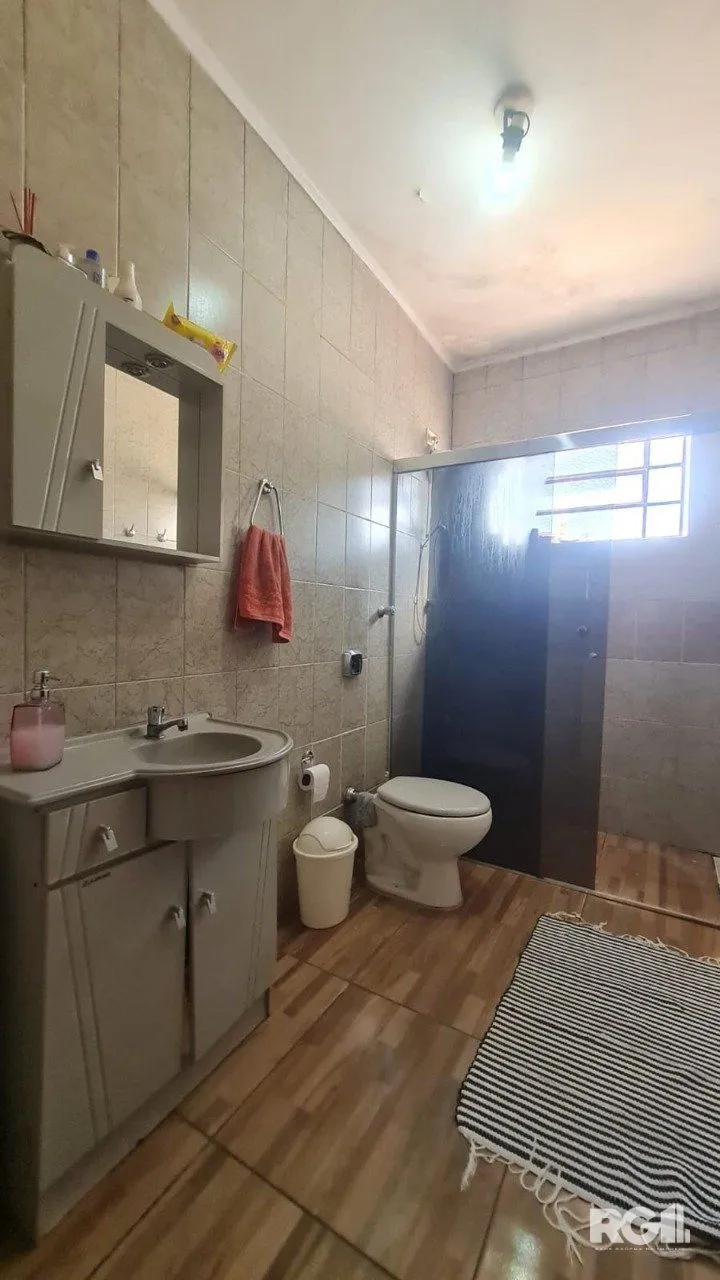 Imagem APARTAMENTO DE 2 DORMITÓRIOS AMPLO E MOBILIADO NA CIDADE BAIXA
