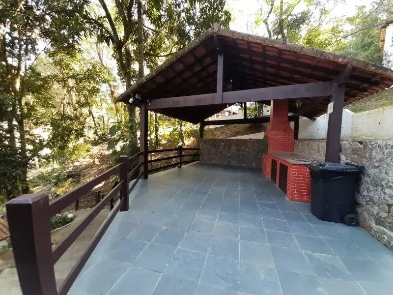 Imagem Casa de Condomínio com 4 Quartos à Venda, 245 metros em Itaipu - Niterói