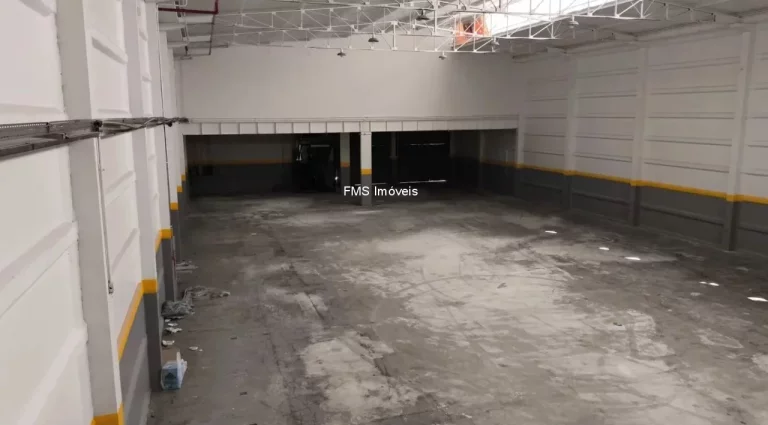 Imagem Galpão com 2200m2 em Alphaville.