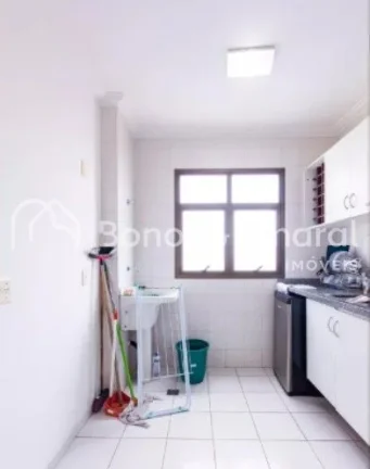 Imagem Apartamento de 1 dormitório reformado, semi-mobiliado, bem localizado e já alugado, ideal para inv...