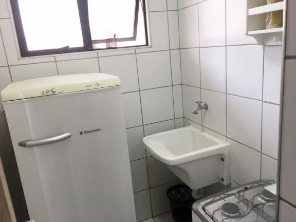 Imagem Apartamento com 2 Quartos para Alugar, 62 m² em Meireles - Fortaleza