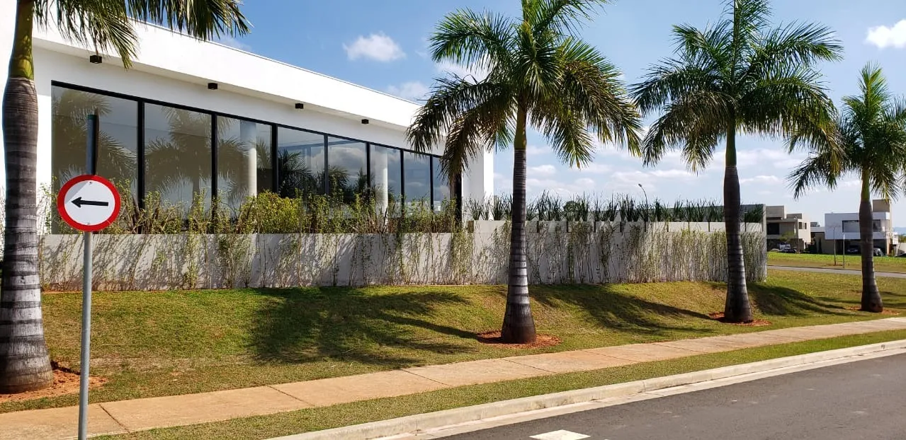 Imagem Casa dos sonhos no Condomínio Alphaville Nova Esplanada 4 com 555M².