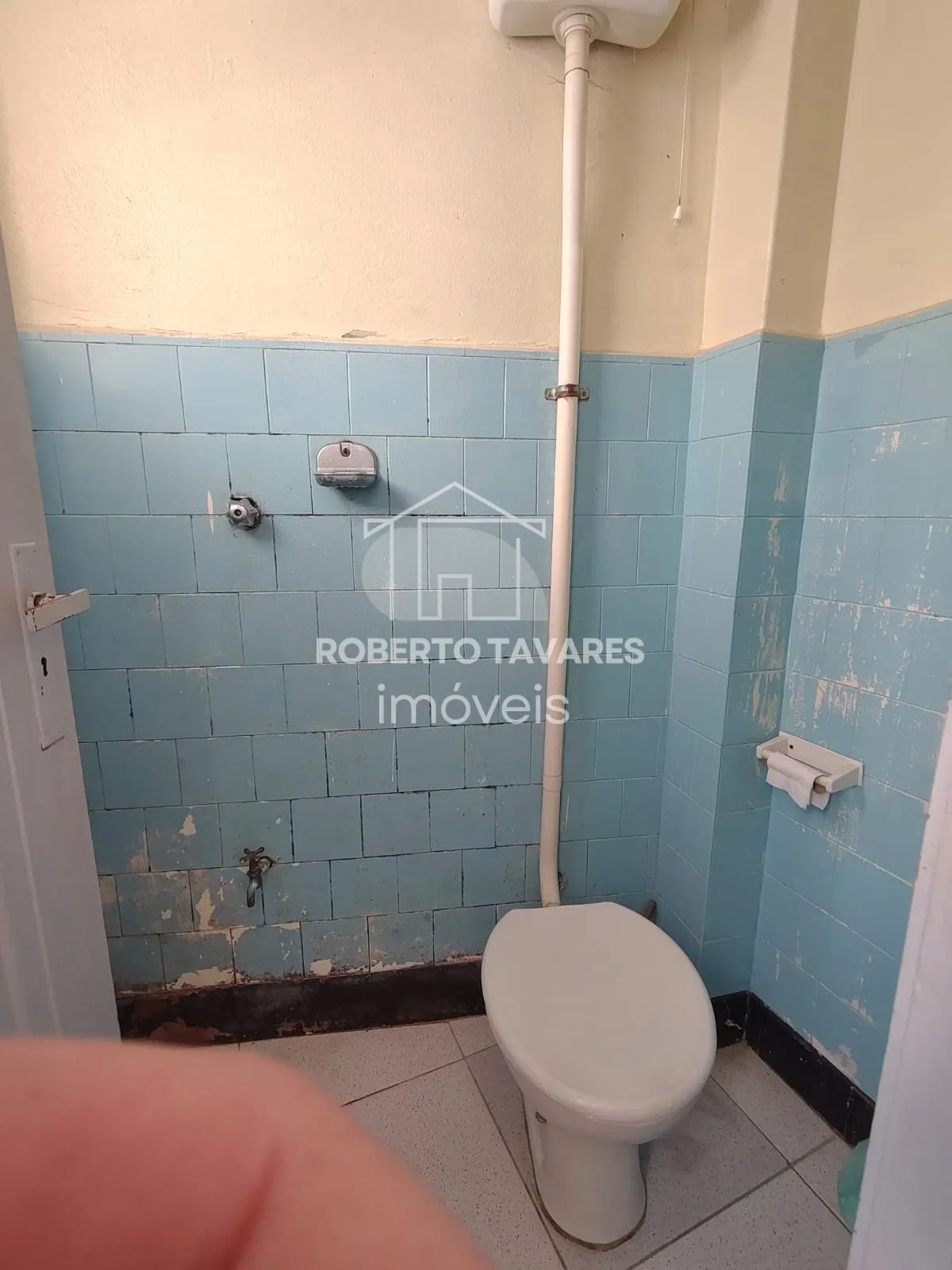 Imagem Apartamento com 2 dormitórios, sala para dois ambientes, cozinha, banheiro, quarto de serviço e banheiro, 1 vaga de garagem....