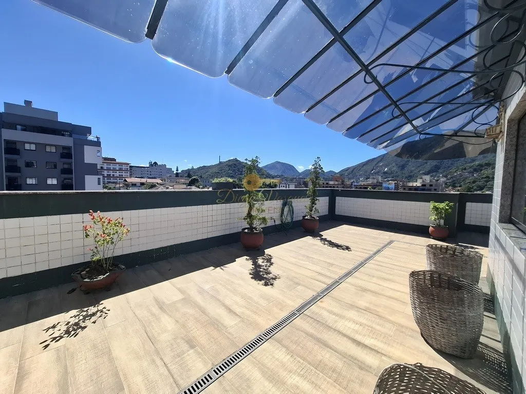 Imagem Cobertura para Venda em Teresópolis / RJ no bairro Alto