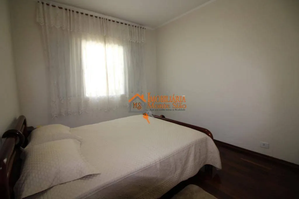 Imagem Sobrado com 3 dormitórios à venda, 235 m² por R$ 980.000,00 - Jardim Santa Cecília - Guarulhos/SP