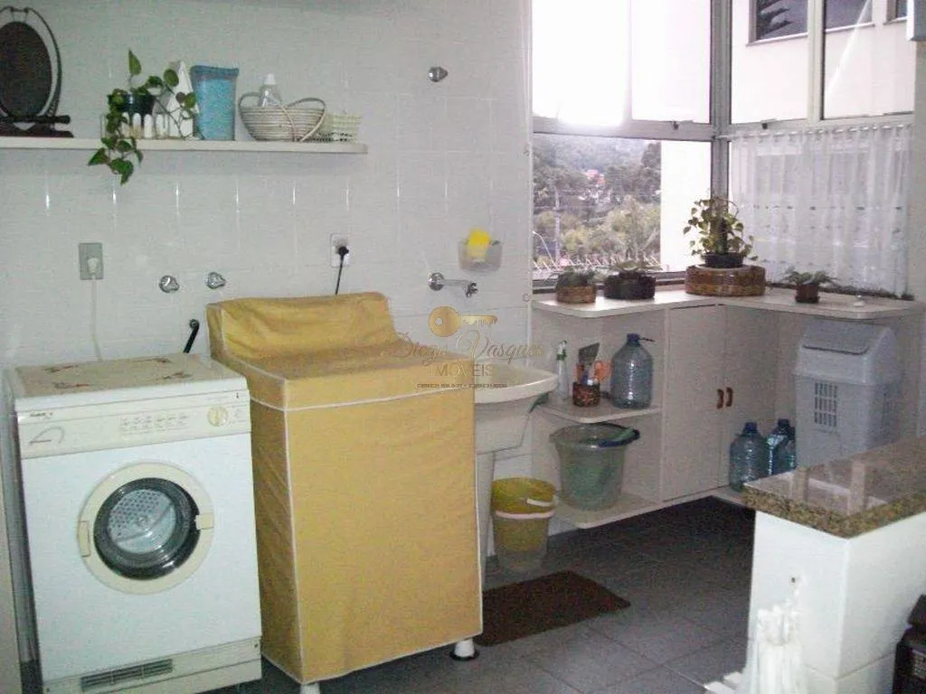Imagem Apartamento para Venda em Teresópolis / RJ no bairro Agriões