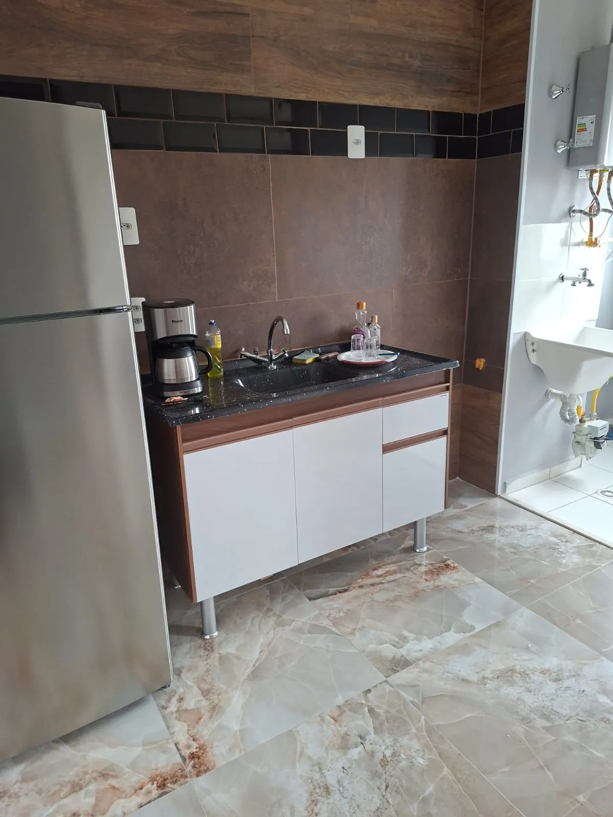 Imagem ALUGO LINDO APARTAMENTO NO CONDOMÍNIO PICS! (ZONA SUL)