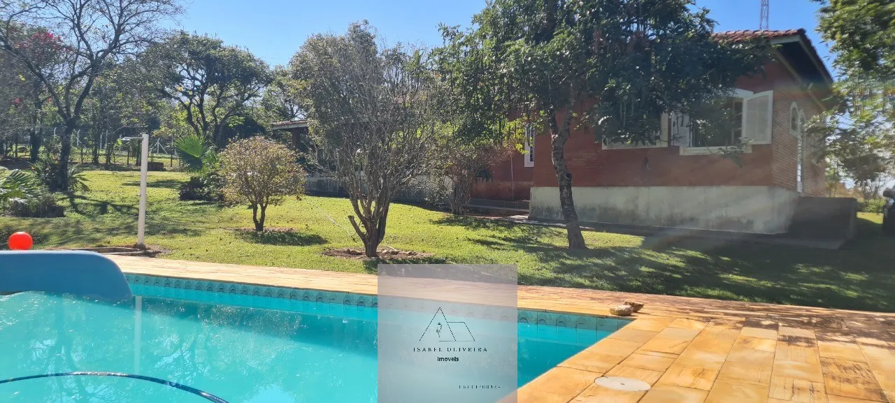 Imagem Chácara à venda em Cesário Lange-SP, 3 quartos, 1 suíte, 3 salas, 4 banheiros, 300m² de área!