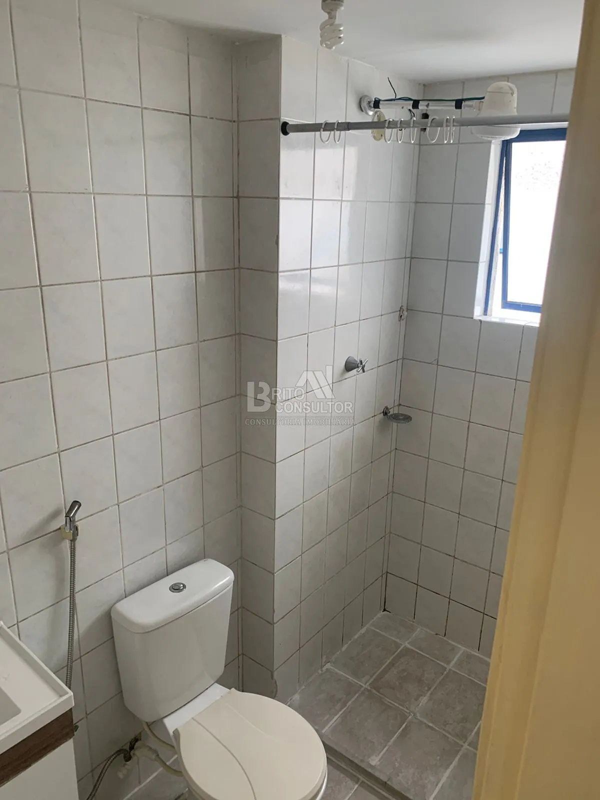 Imagem Aluguel Apartamento 2 Qts, Vaga, Lazer 1050,00