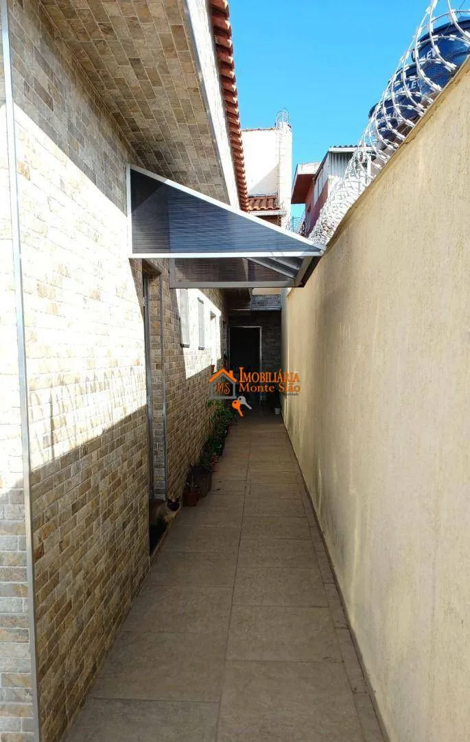 Imagem Casa com 4 dormitórios à venda, 199 m² por R$ 959.000,00 - Jardim São João - Guarulhos/SP