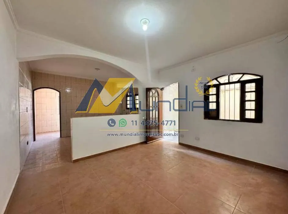 Imagem Casa para Alugar com 64m², 2 dormitórios, 1 sala e 1 vaga!!!