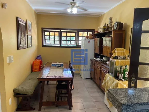 Imagem Casa com 4 dormitórios à venda, 305 m² por R$ 930.000,00 - Centro - Socorro/SP