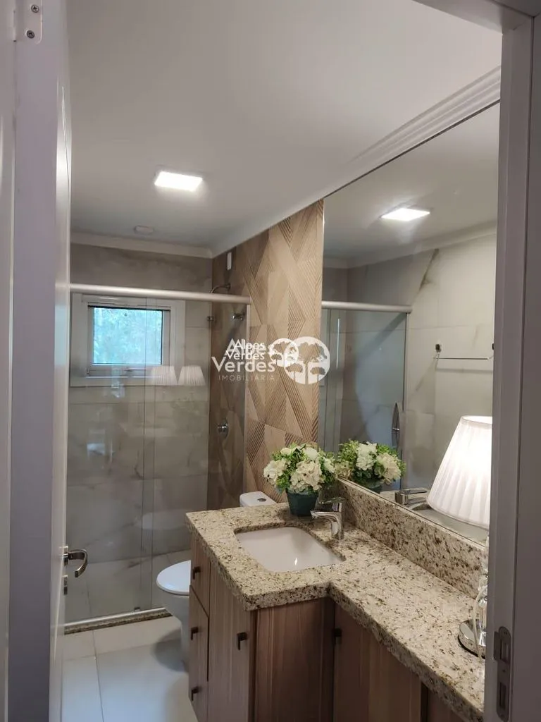Imagem Vende-se Casa em condomínio, com 03 dormitórios