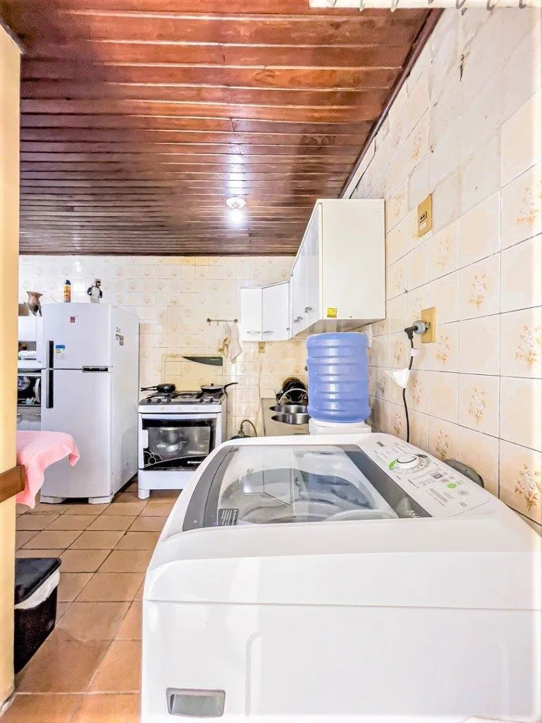 Imagem Casa para Venda - 212m², 3 dormitórios, 3 vagas - Azenha