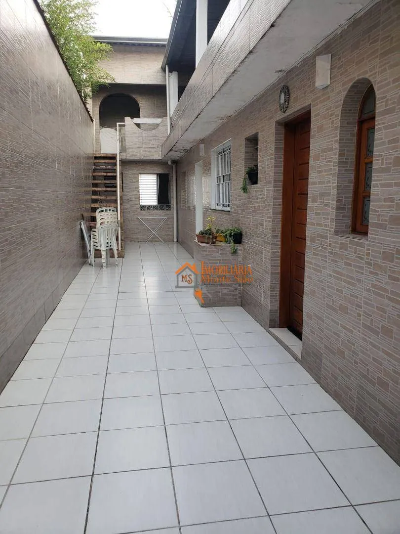 Foto do imóvel Sobrado com 3 dormitórios à venda, 150 m² por R$ 570.000,00 - Vila Rio de Janeiro - Guarulhos/SP