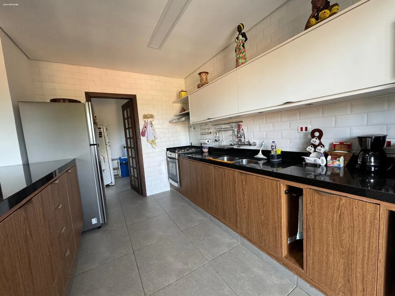 Imagem Casa na Praia para Venda em São Sebastião, Guaeca, 4 dormitórios, 4 suítes, 3 banheiros, 3 vagas
