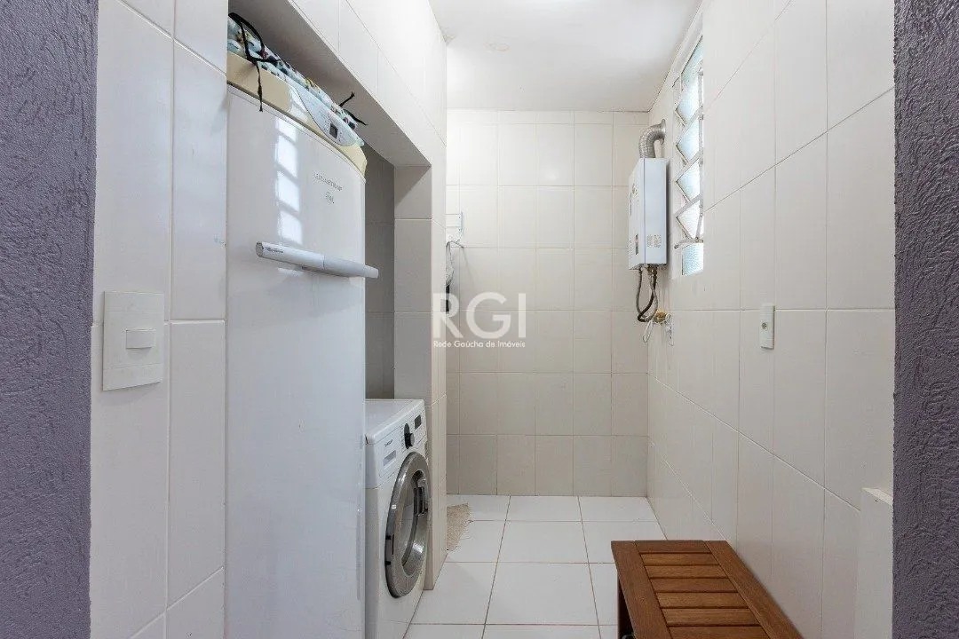 Imagem Casa para Venda - 200m², 3 dormitórios, sendo 1 suites, 2 vagas - Vila Assunção