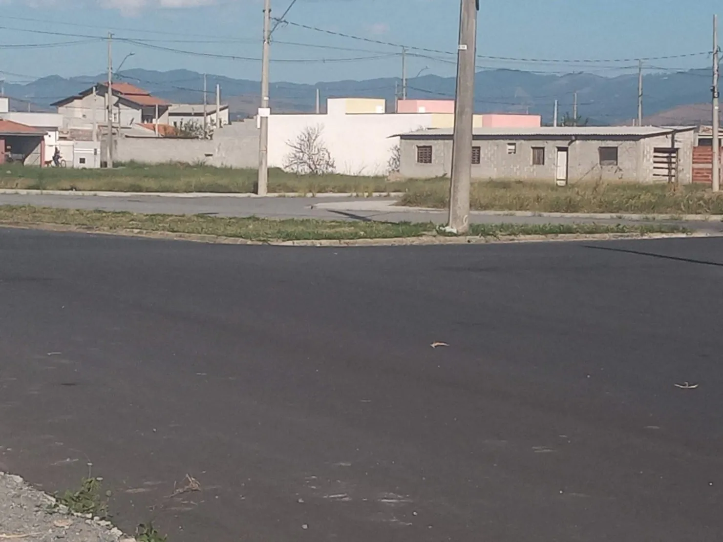 Imagem Terreno à venda, Residencial e Comercial Portal dos Eucaliptos, Pindamonhangaba, SP