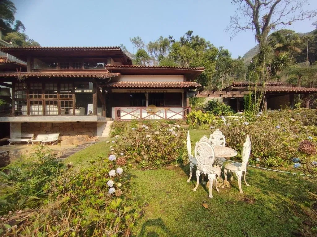 Imagem Casa para Venda em Teresópolis / RJ no bairro Parque do Ingá