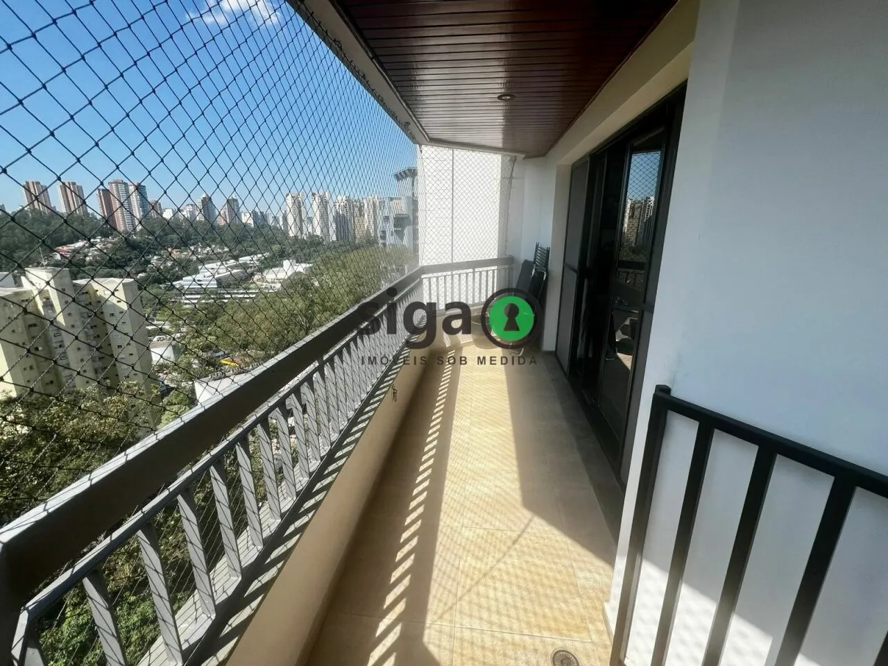 Imagem VENDE Apartamento na Vila Andrade (Região do Morumbi) com 4 quartos, 4 Vagas Fixas + Depósito