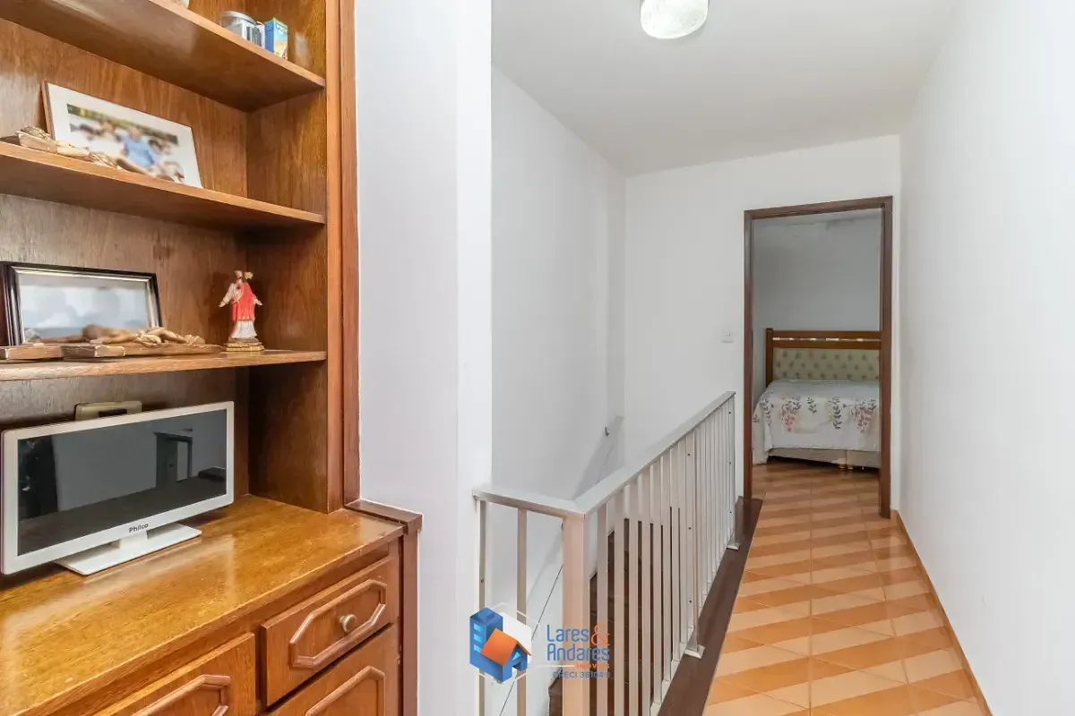 Imagem Sobrado para venda em Planalto Paulista com 3 quartos, sendo 3 suítes, 257m²