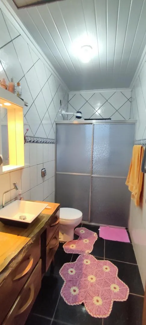 Imagem Casa à venda em Santos Dumont, Cascavel - 130m² - Churrasqueira e Closet