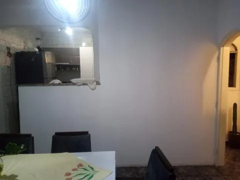 Imagem VENDA DE CASA NO JD. HELENA, EM SÃO PAULO/SP, 125m², com 6 dorm, 3 suítes, sala de estar, cozinha, área gourmet, garagem p/ 2 autos. CONSULTE-NOS.
