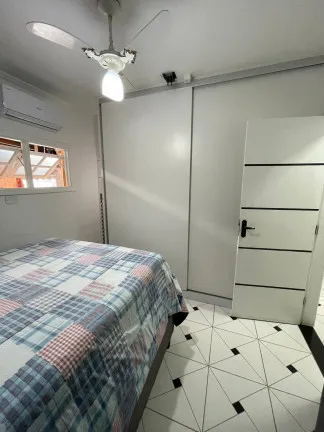 Imagem Casa com 2 Quartos à Venda, 97 m² em Balneário Gaivota - Itanhaém