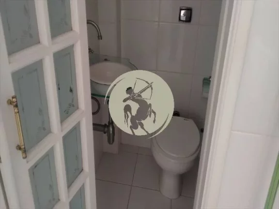 Imagem REFORMADO PORCELANATO, AR CONDICIONADO