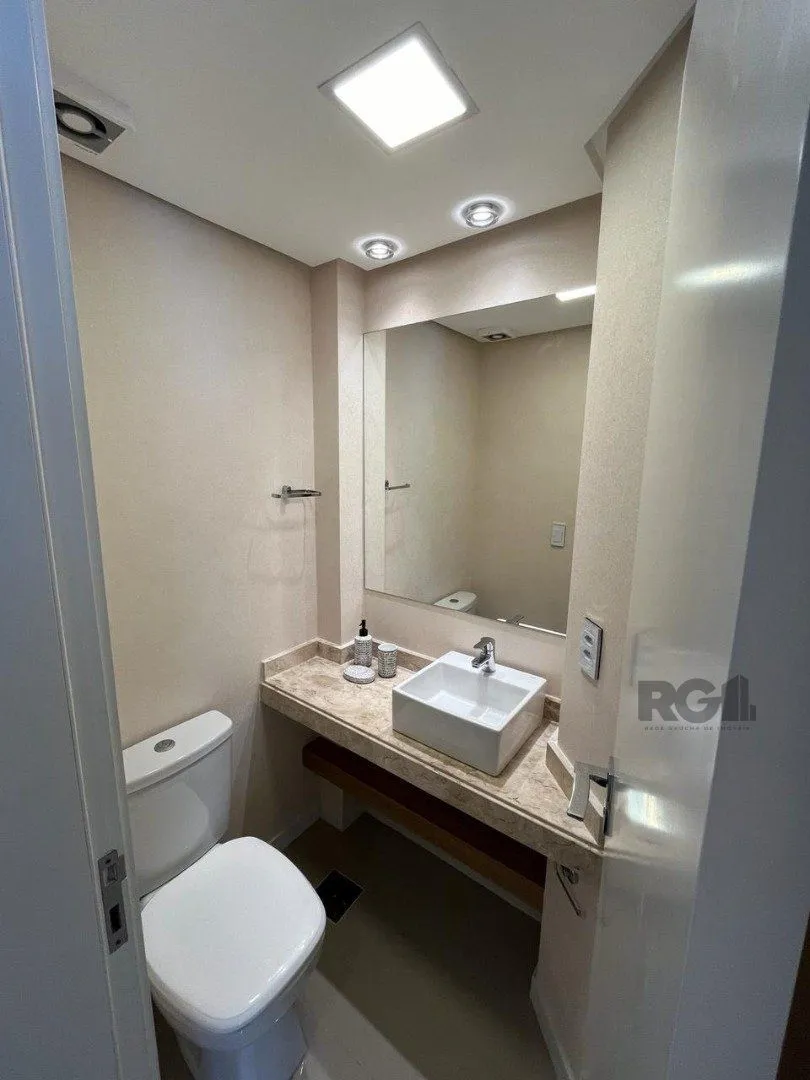 Imagem Apartamento com 2 dormitórios, sendo uma suíte, em empreendimento diferenciado em Capão da Canoa, no bairro Navegantes, próximo à divisa de Atlântida