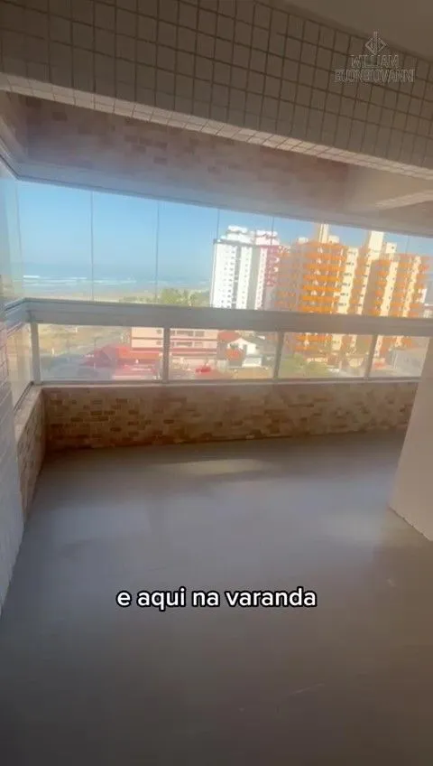 Imagem Apartamento - 2 Dorms, Suíte, Sacada Envidraçada e Vista Mar - 50m da Praia