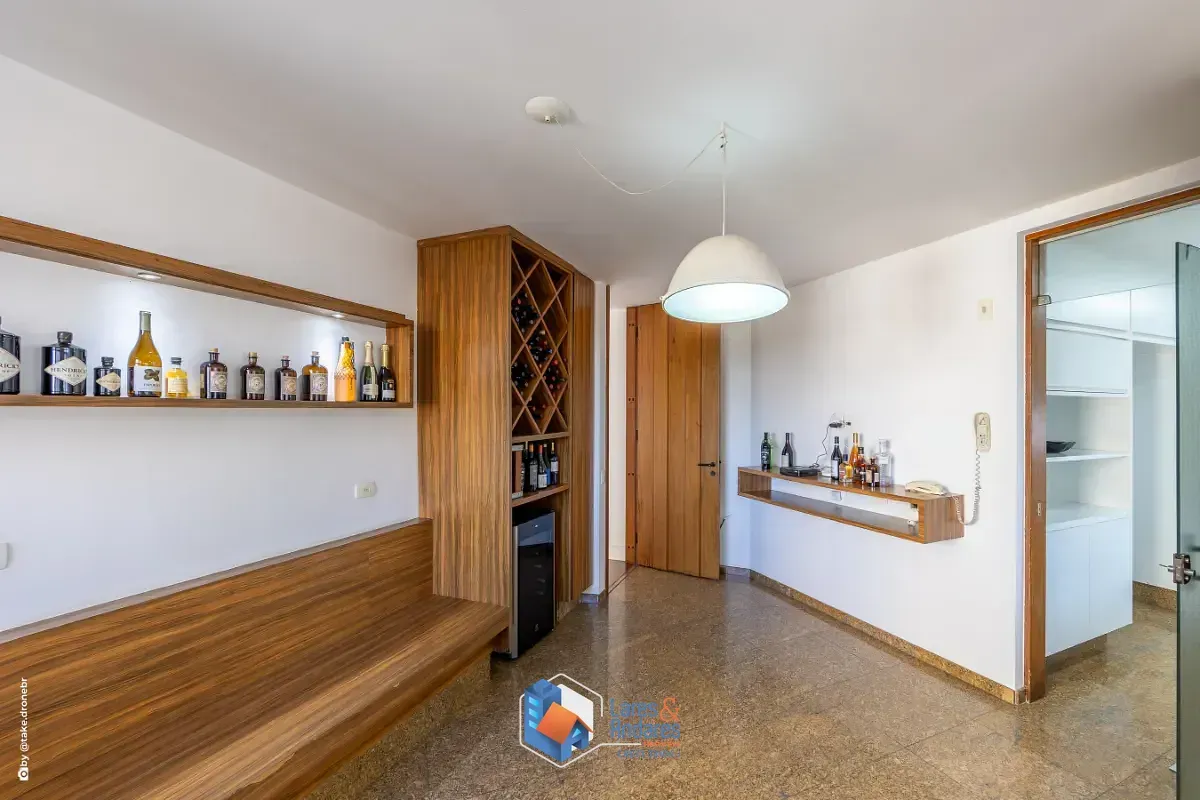 Imagem Apartamento para venda em Campo Belo com 4 quartos, sendo 3 suítes, 303m²