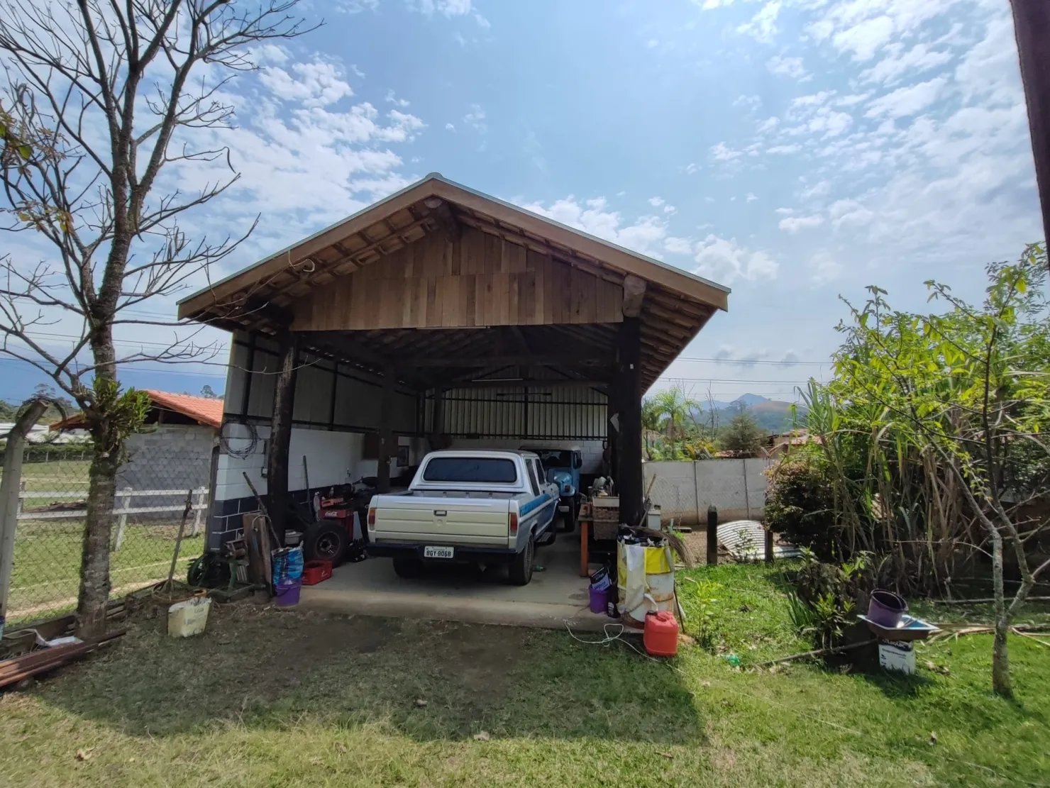 Imagem Chácara à venda 2 Quartos, 4 Vagas, 2100M², Ribeirão Grande, Pindamonhangaba - SP
