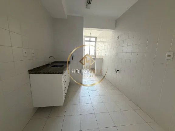 Imagem Apartamento 4 dormitórios ( 1 suíte), 2 vagas, Pq. Industrial, Sjc.