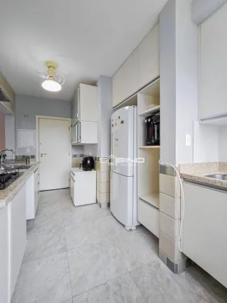 Imagem Apartamento à Venda 100 metros da praia, com 3 Dormitórios 1 suíte 85 m² - em Riviera de São Lourenç